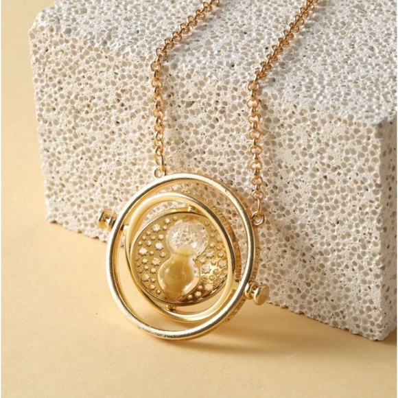 🪄⏳Magical Harry Potter Spinning Time Turner Necklace GOLD - Picture 12 of 14